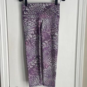 Mika Yoga Wear Purple and Gray Patterned Leggings